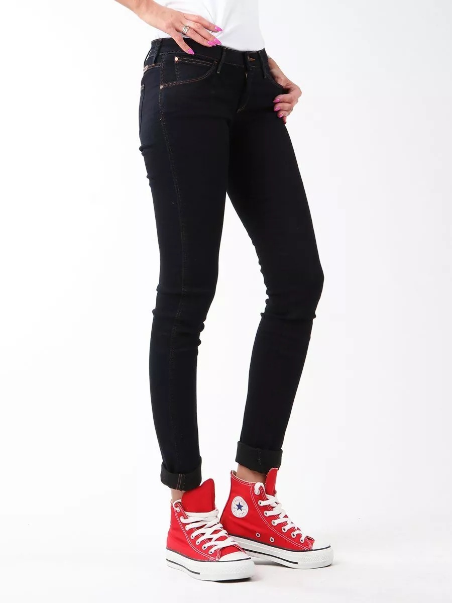 Courtney Skinny - Img 2