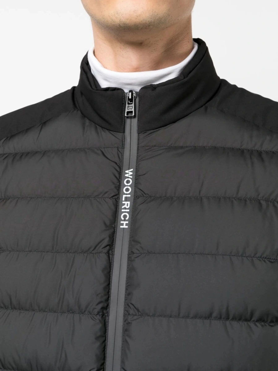 Geaca de iarna Woolrich neagra din polyester - Img 5
