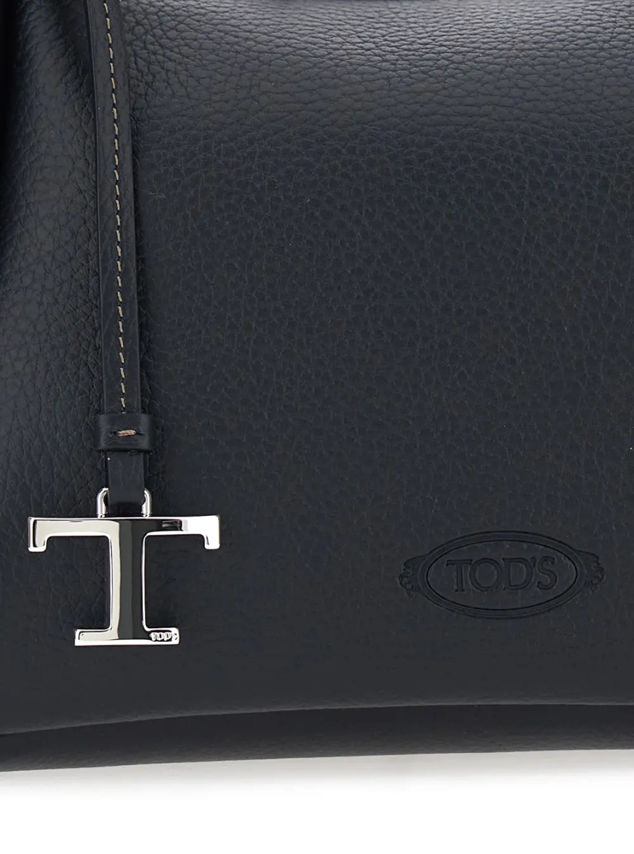 Geanta de umar Black Shoulder bag with T plaque on the front and adjustable and removable strap in leather for women - Img 3