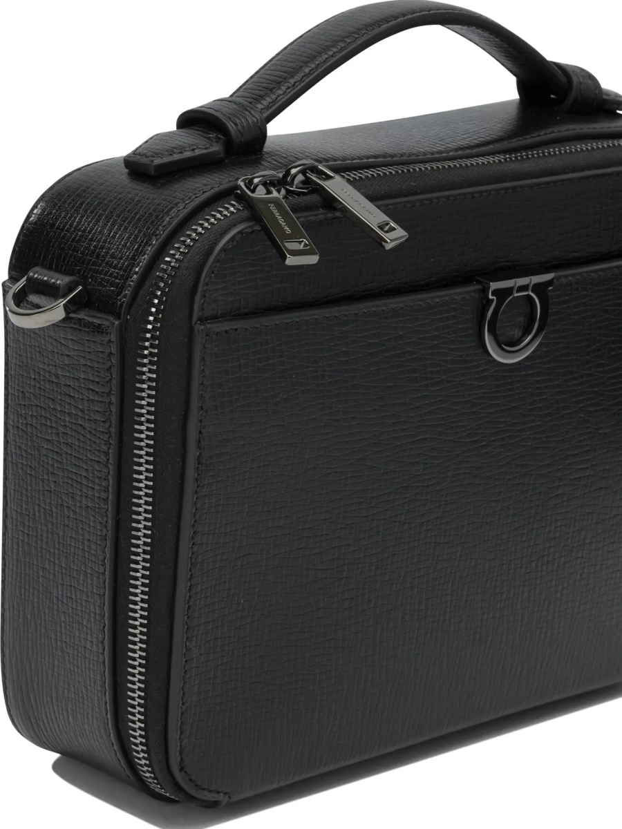 Genti "Gancini" small crossbody bag - Img 4