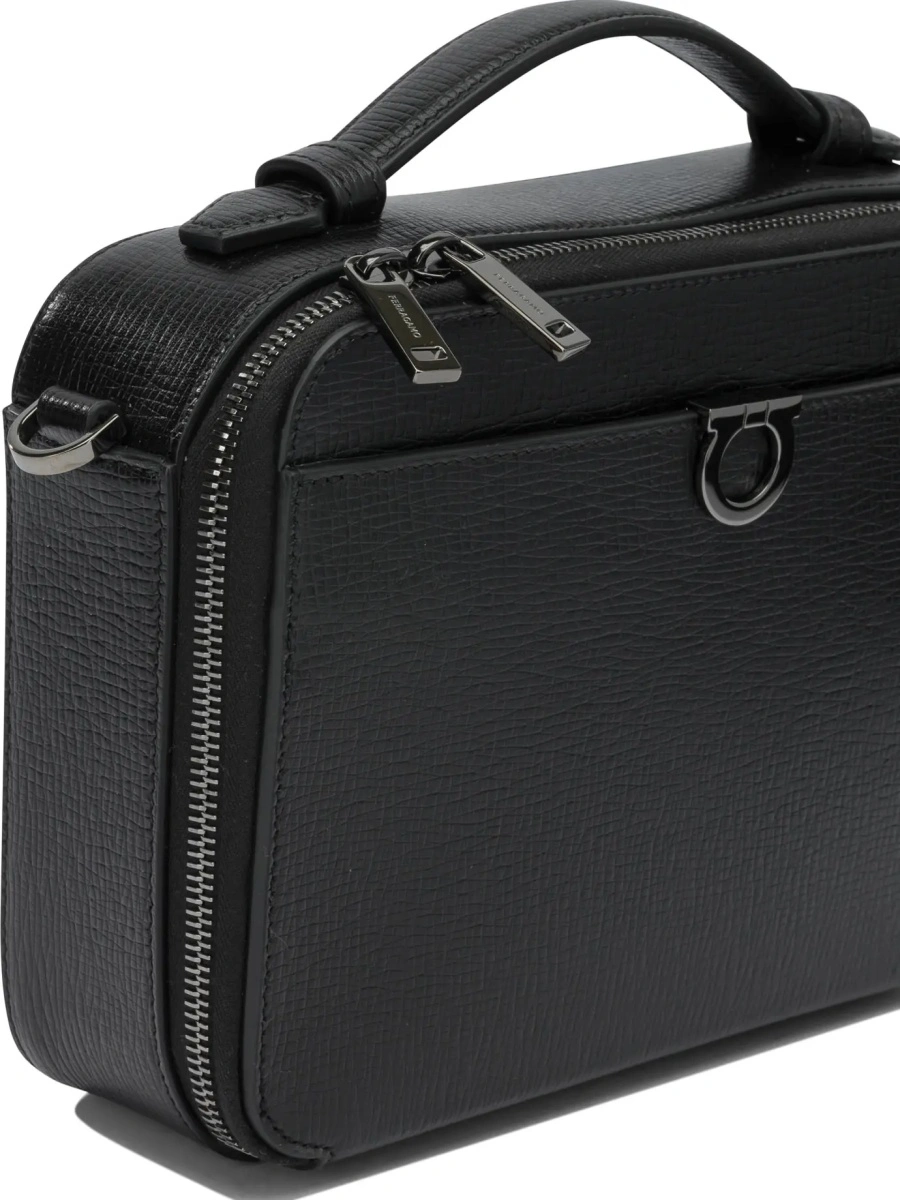 Genti "Gancini" small crossbody bag - Img 4