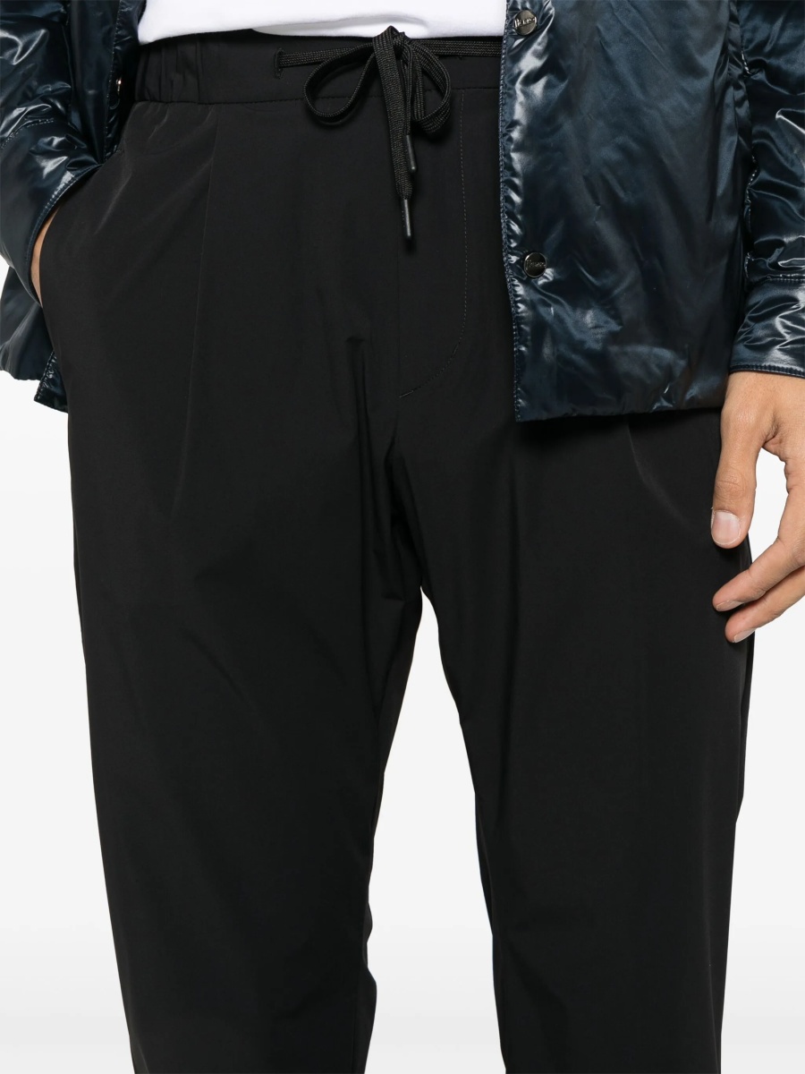 Pantaloni conici Herno negri din elastan si poliamida - Img 5