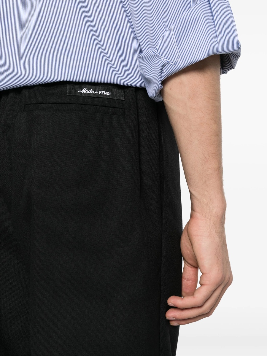 Pantaloni drepti Fendi negri din lana - Img 5