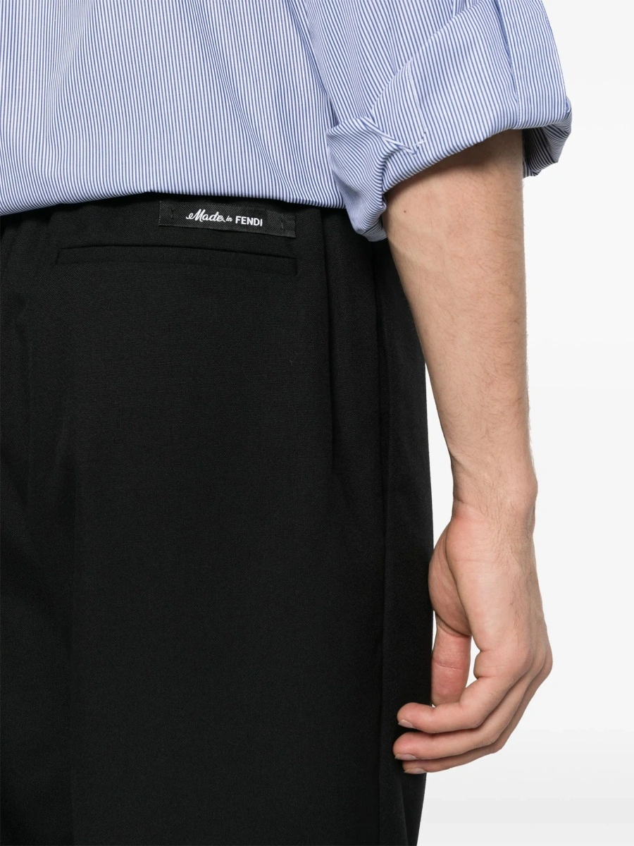 Pantaloni drepti Fendi negri din lana - Img 5
