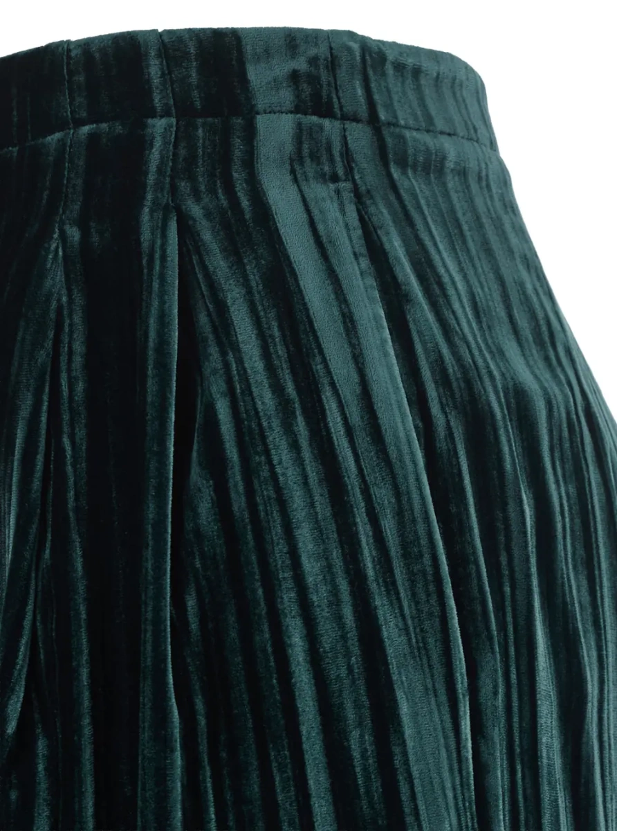 Pantaloni Green Pants with hidden front fastening in velvet for women - Img 3