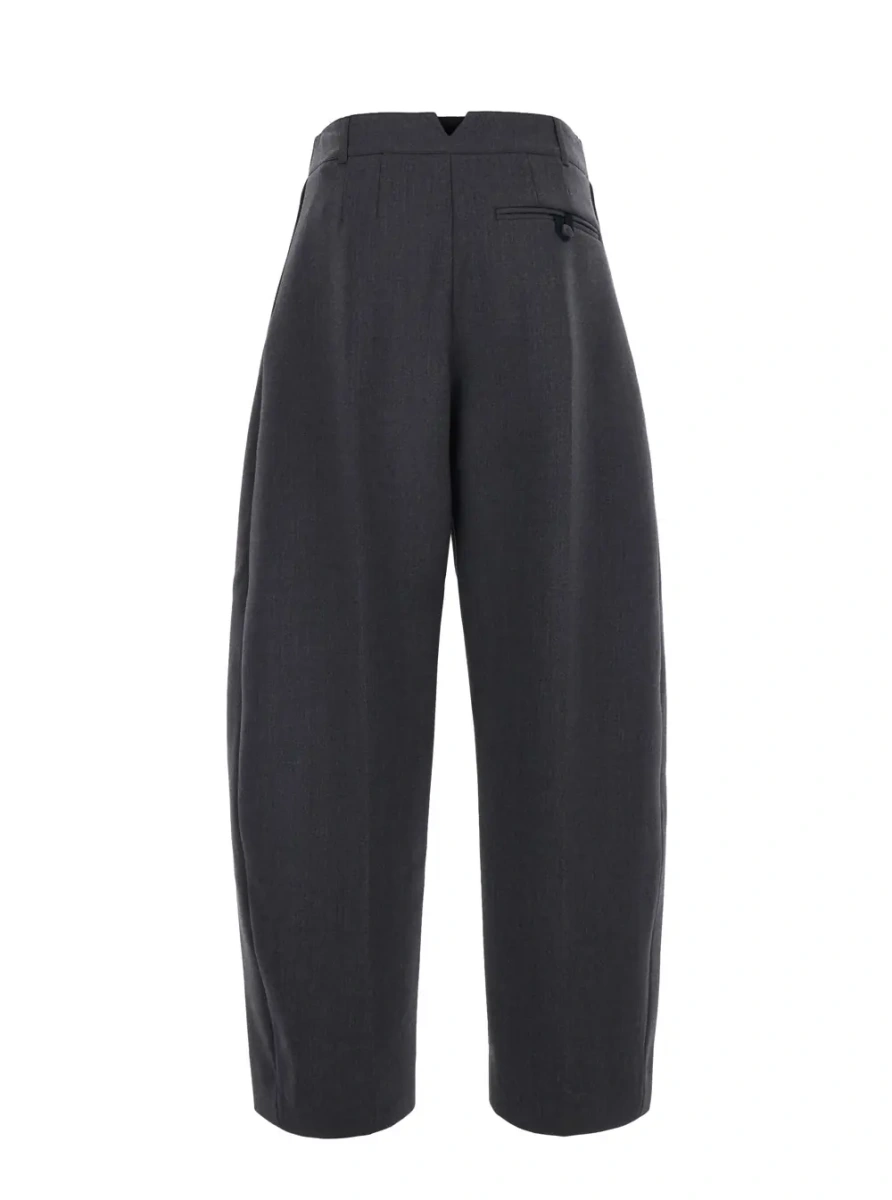 Pantaloni LE PANTALON OVALO is a pair of pants with pockets and front closure in gray for women - Img 2