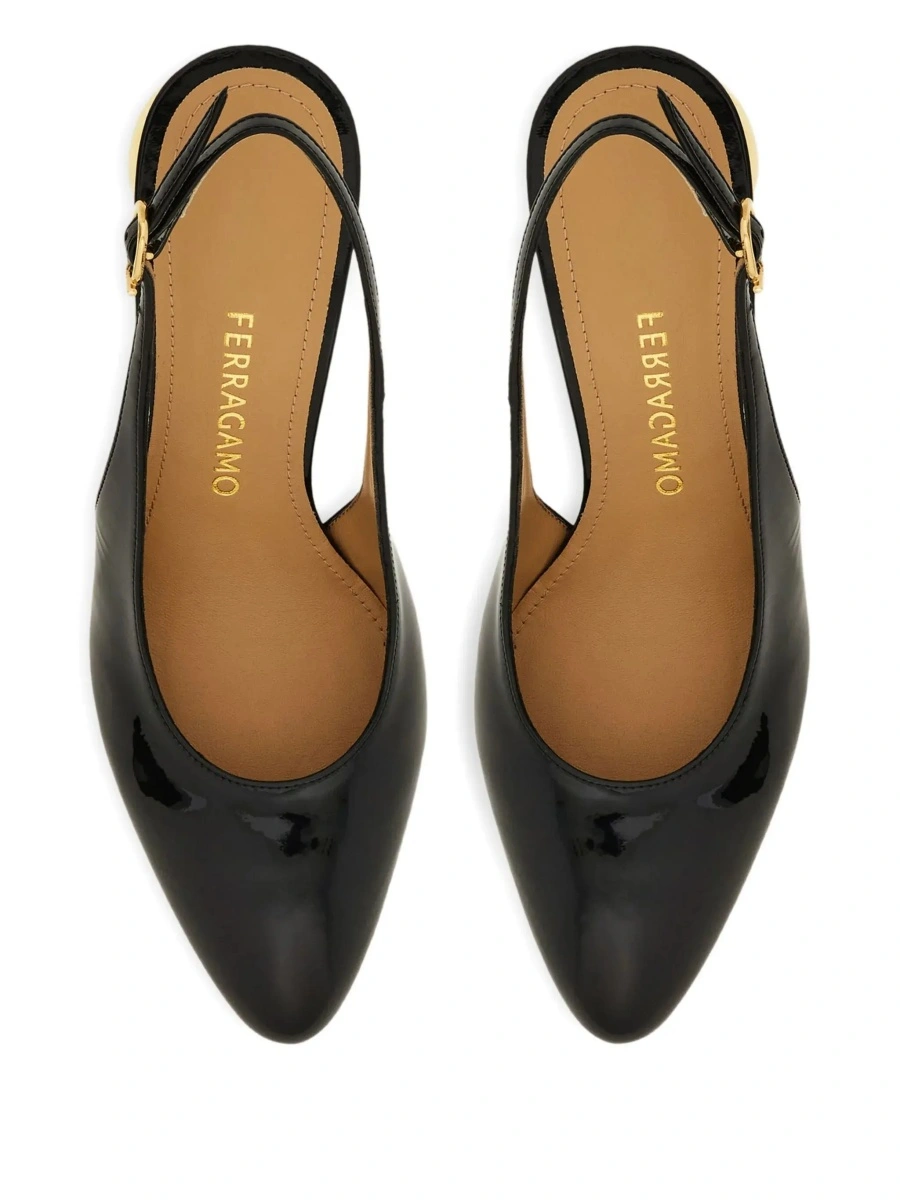 Pantofi cu toc Ferragamo negri din piele lacuita - Img 7