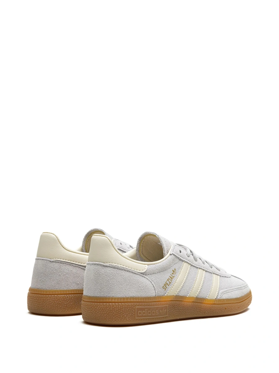 Sneakers adidas Originals gri din piele intoarsa - Img 3