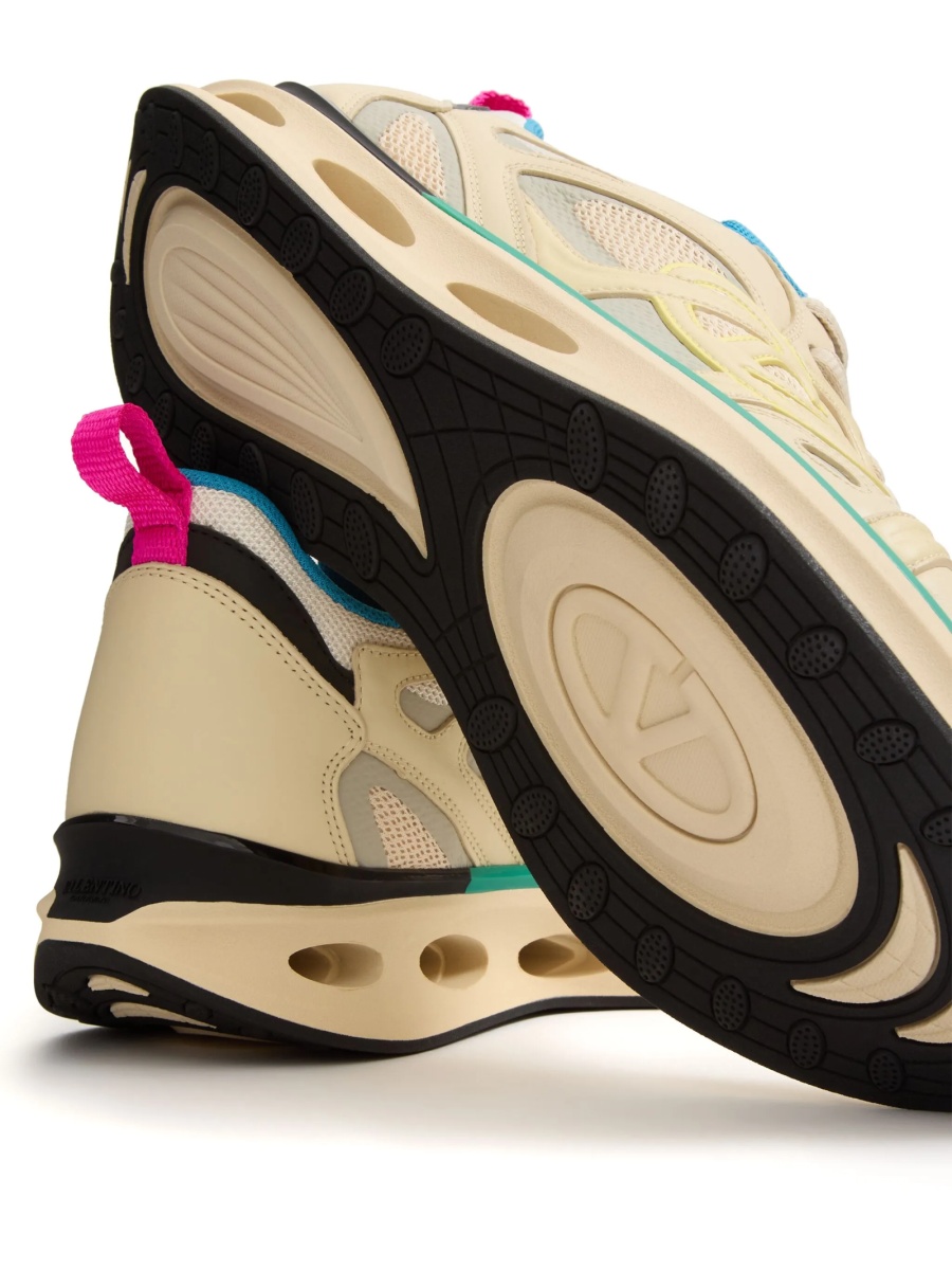 Sneakers Valentino Garavani neutri din piele si material textil - Img 5