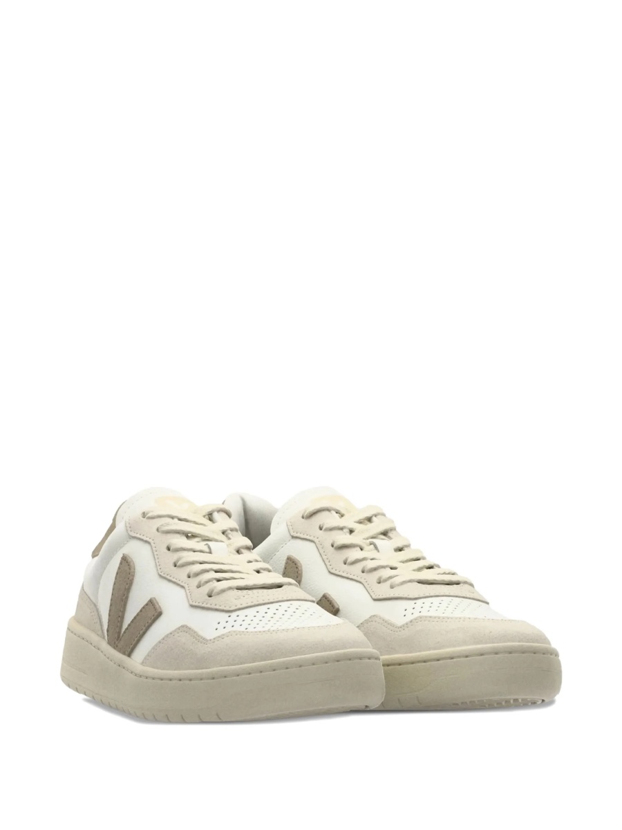 Sneakers VEJA albi din piele si piele intoarsa - Img 2