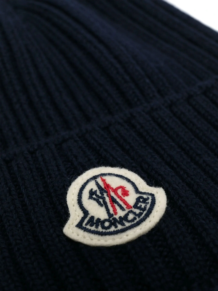 Caciula Moncler albastra din lana - Img 4