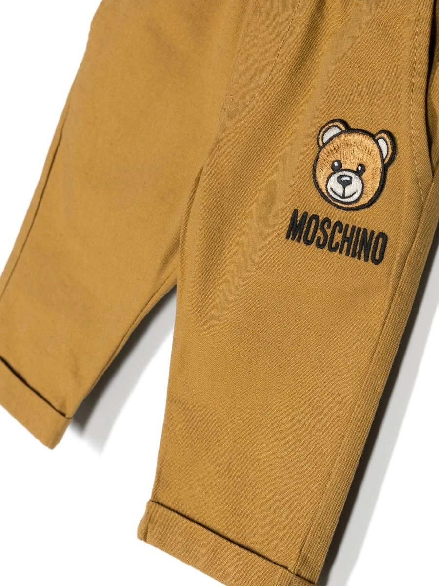 Chinos Moschino maro din bumbac si in - Img 3