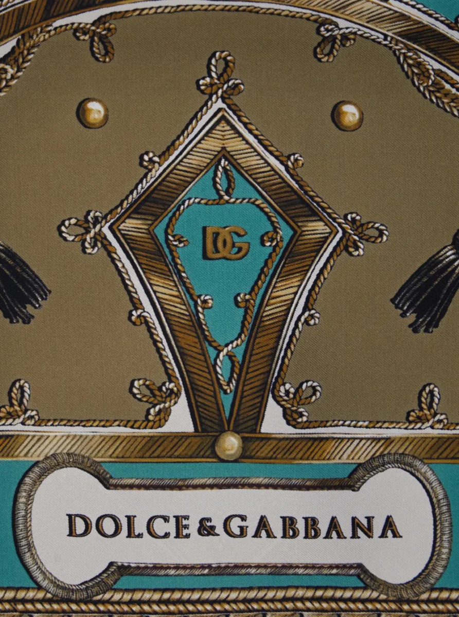 Esarfa Green Silk Scarf with All-Over Print and Logo Lettering on the Front for Men - Img 3