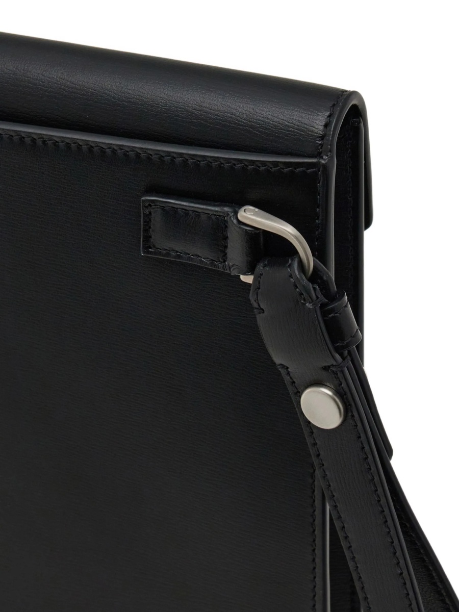 Geanta de mana Ferragamo neagra din piele - Img 4
