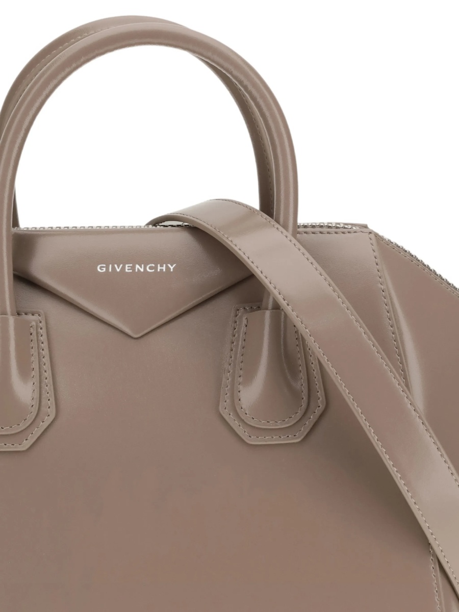 Geanta de mana Givenchy antigona neutra din piele - Img 4
