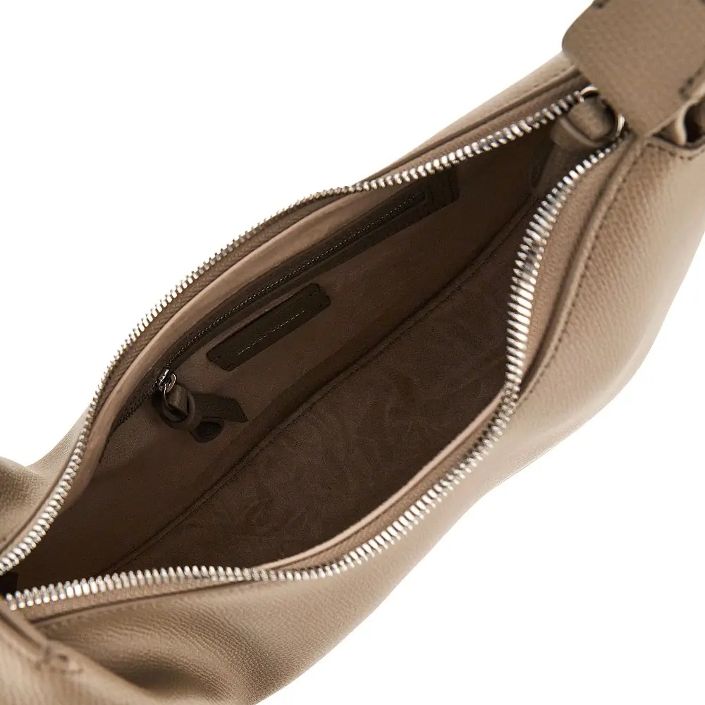 Geanta de umar 'Emporio Armani 1981' grain leather hobo bag - Img 3