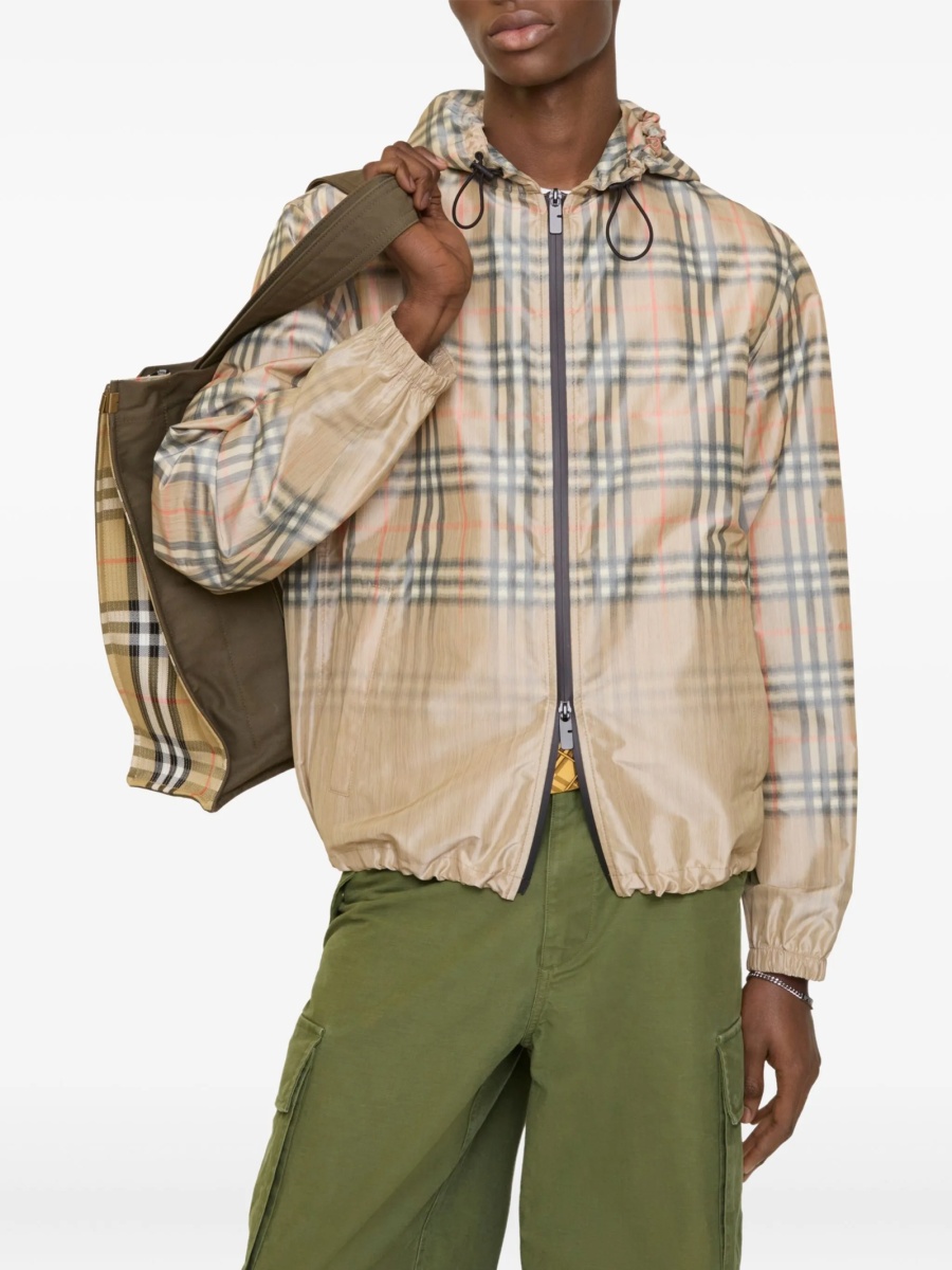 Jacheta Burberry neutra - Img 2