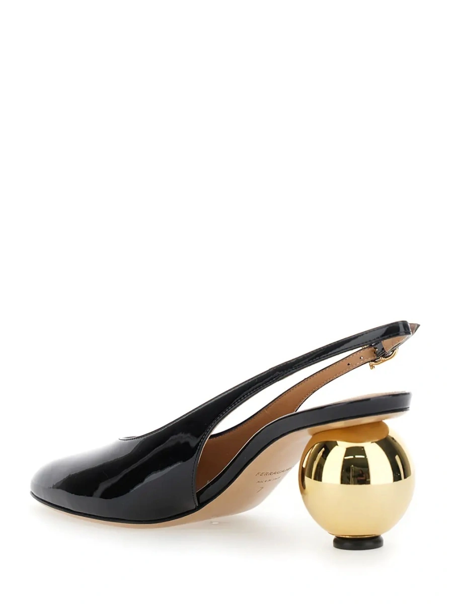 Pantofi cu toc Ferragamo negri din piele lacuita - Img 3