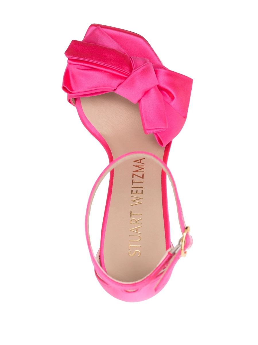 Sandale Stuart Weitzman roz din material textil - Img 4