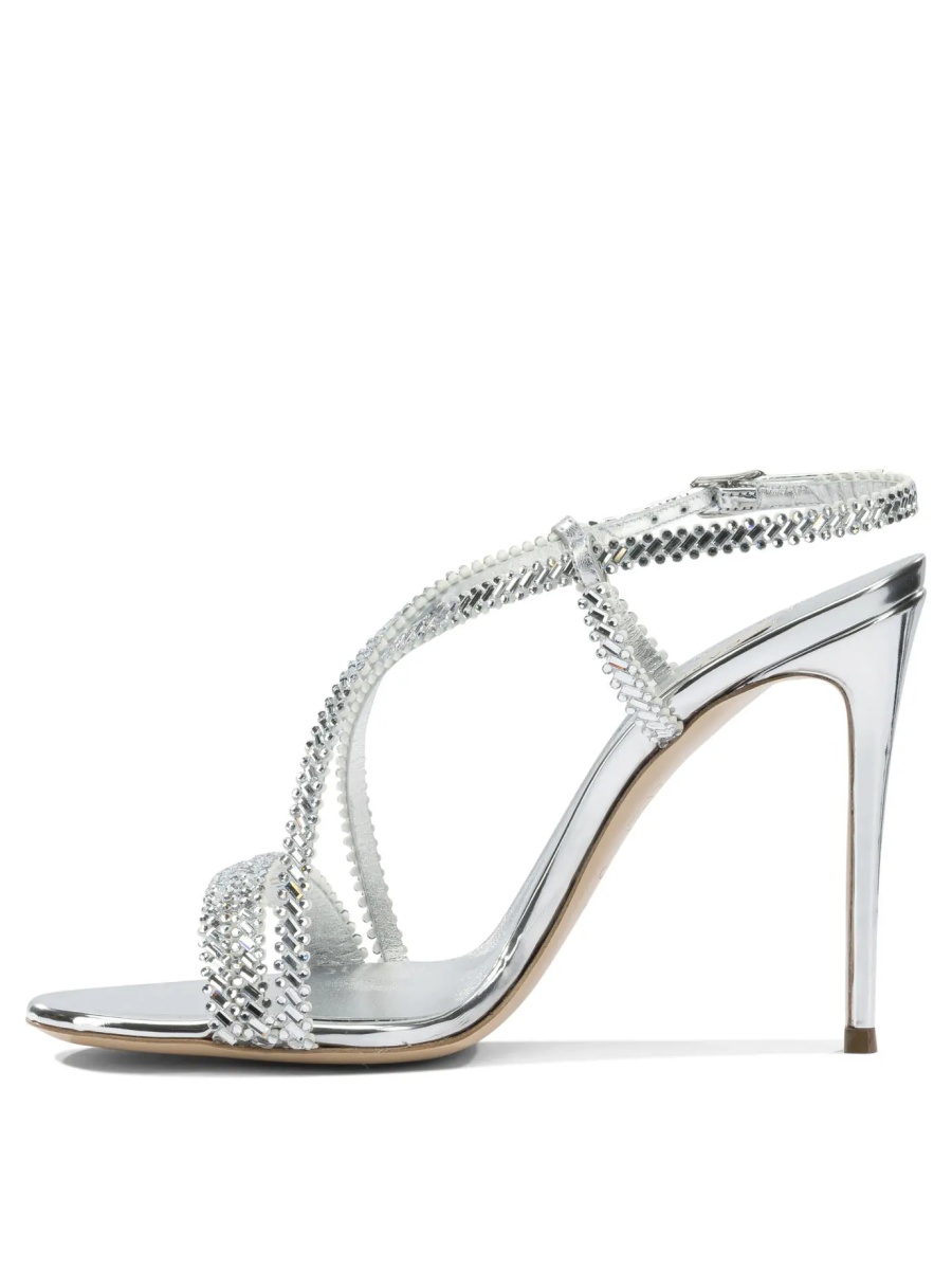 Sandals - Img 3