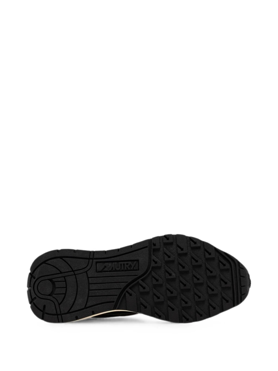 Sneakers AUTRY negri din nylon si blana - Img 5