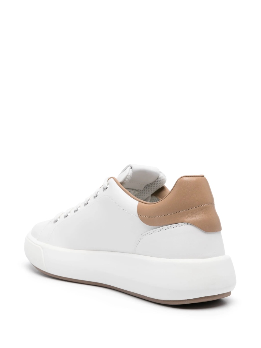 Sneakers Stuart Weitzman albi din piele - Img 3