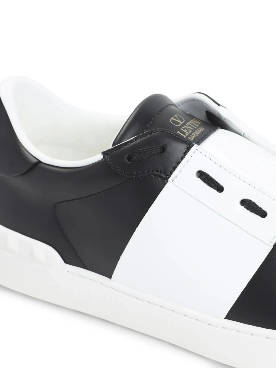 Sneakers Valentino Garavani albi din piele 'Open' - Img 7