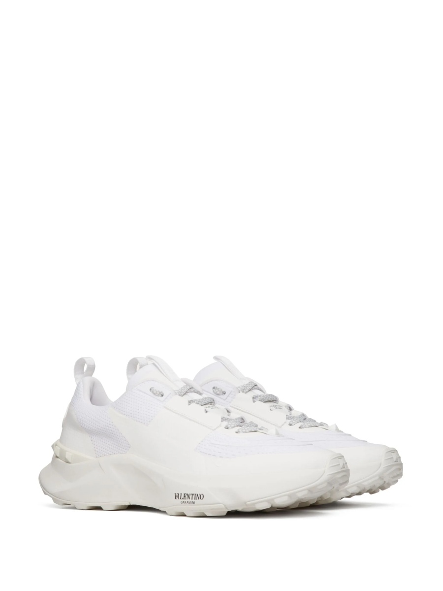 Sneakers Valentino Garavani Rockstud albi din piele si vascoza - Img 2