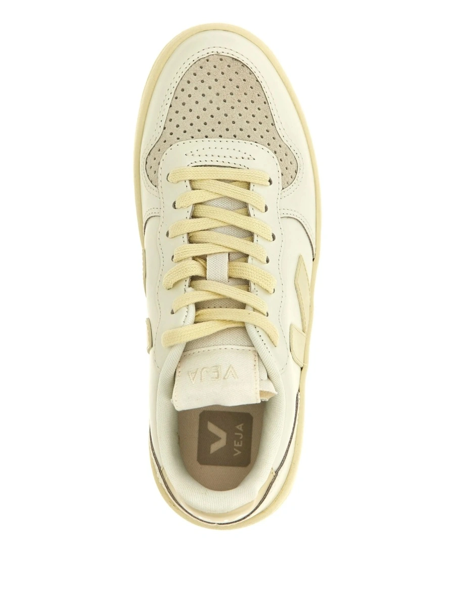 Sneakers VEJA neutri din piele intoarsa si piele - Img 4