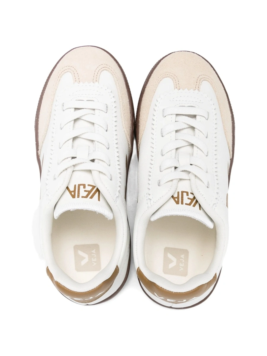 Sneakers VEJA neutri din piele intoarsa si piele - Img 3