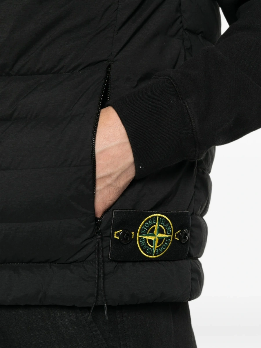 Vesta Stone Island neagra din poliamida si spandex/elastan - Img 5
