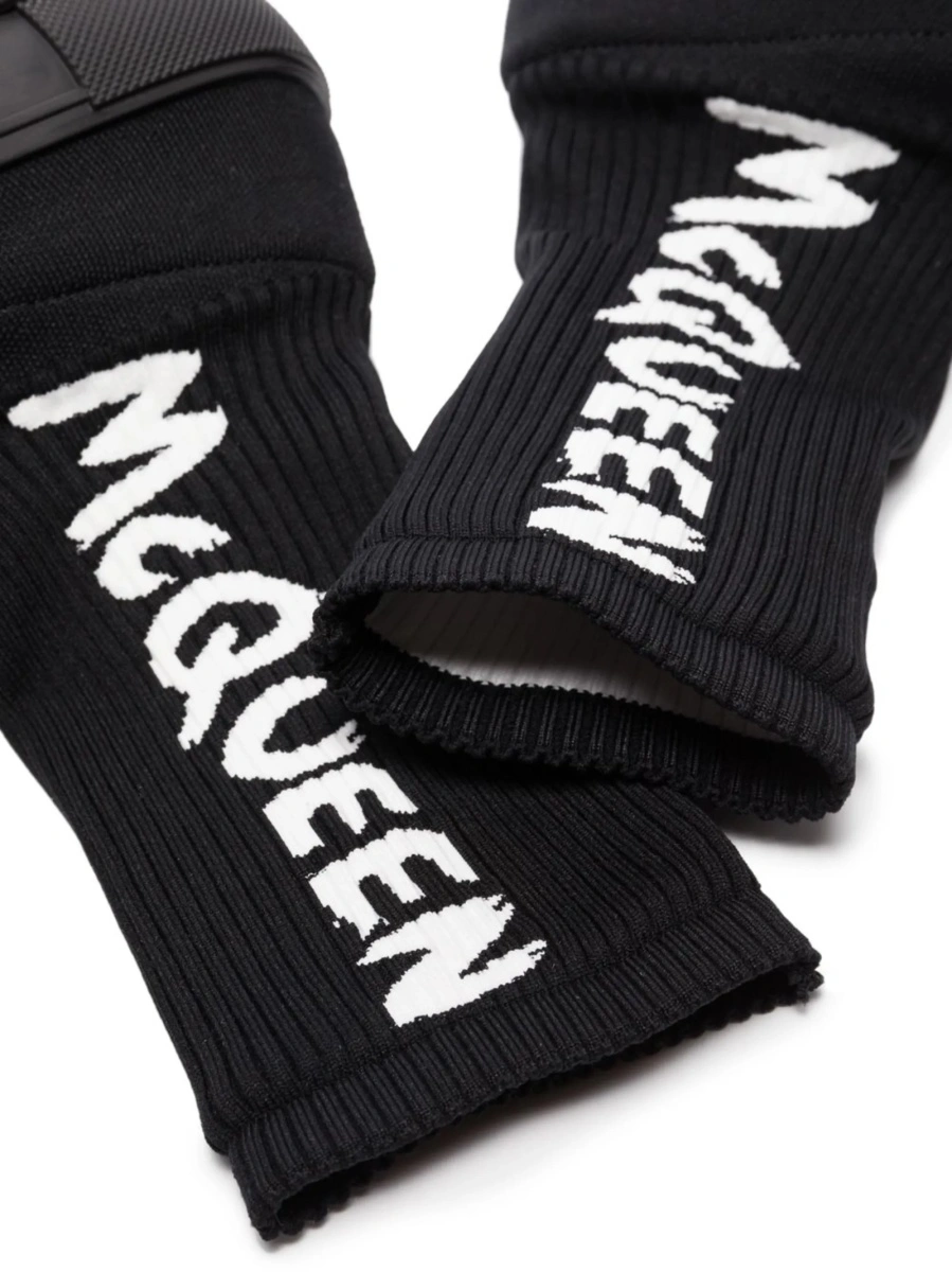 Bocanci Alexander McQueen negri din material textil - Img 4