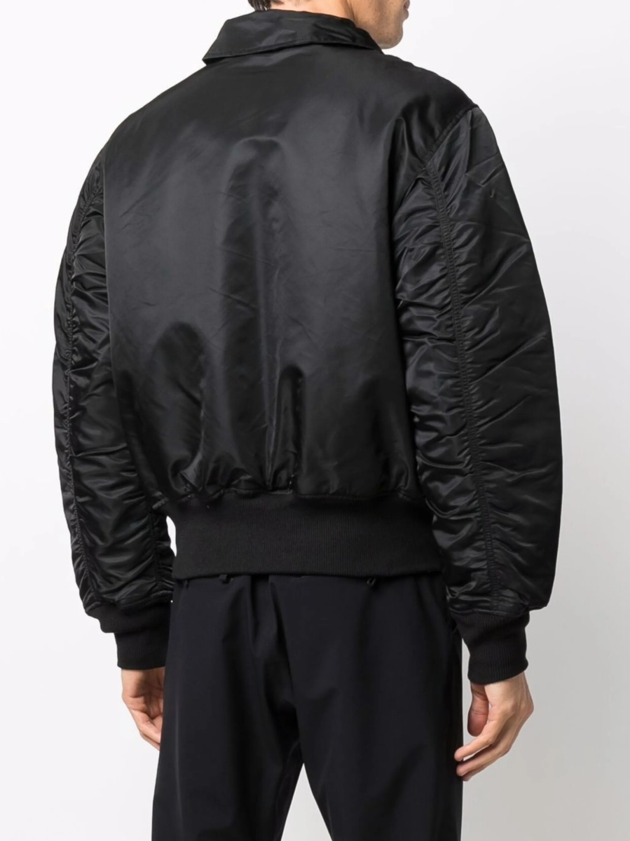 Bomber jacket Alpha Industries neagra din nylon - Img 4