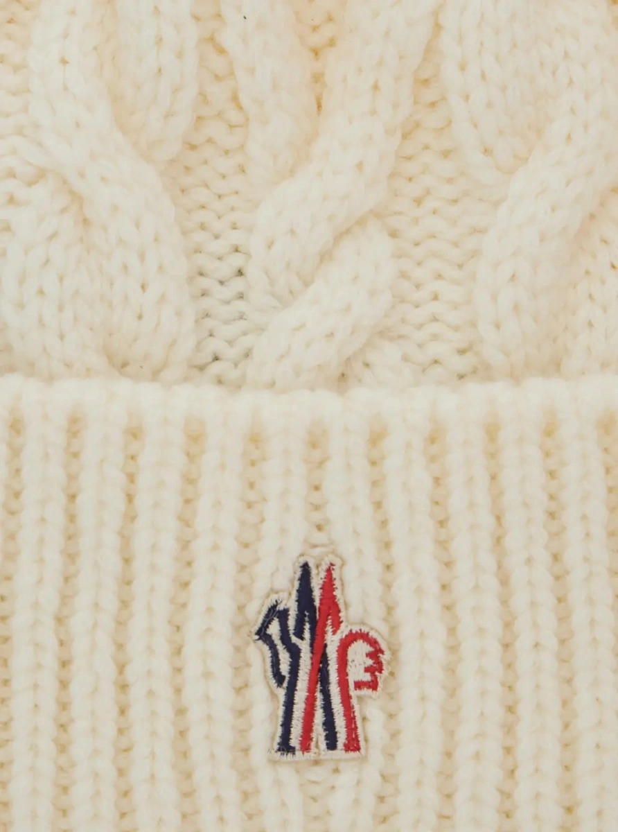 Caciula White beanie with cable knit design and logo patch on the front in wool blend for women - Img 3