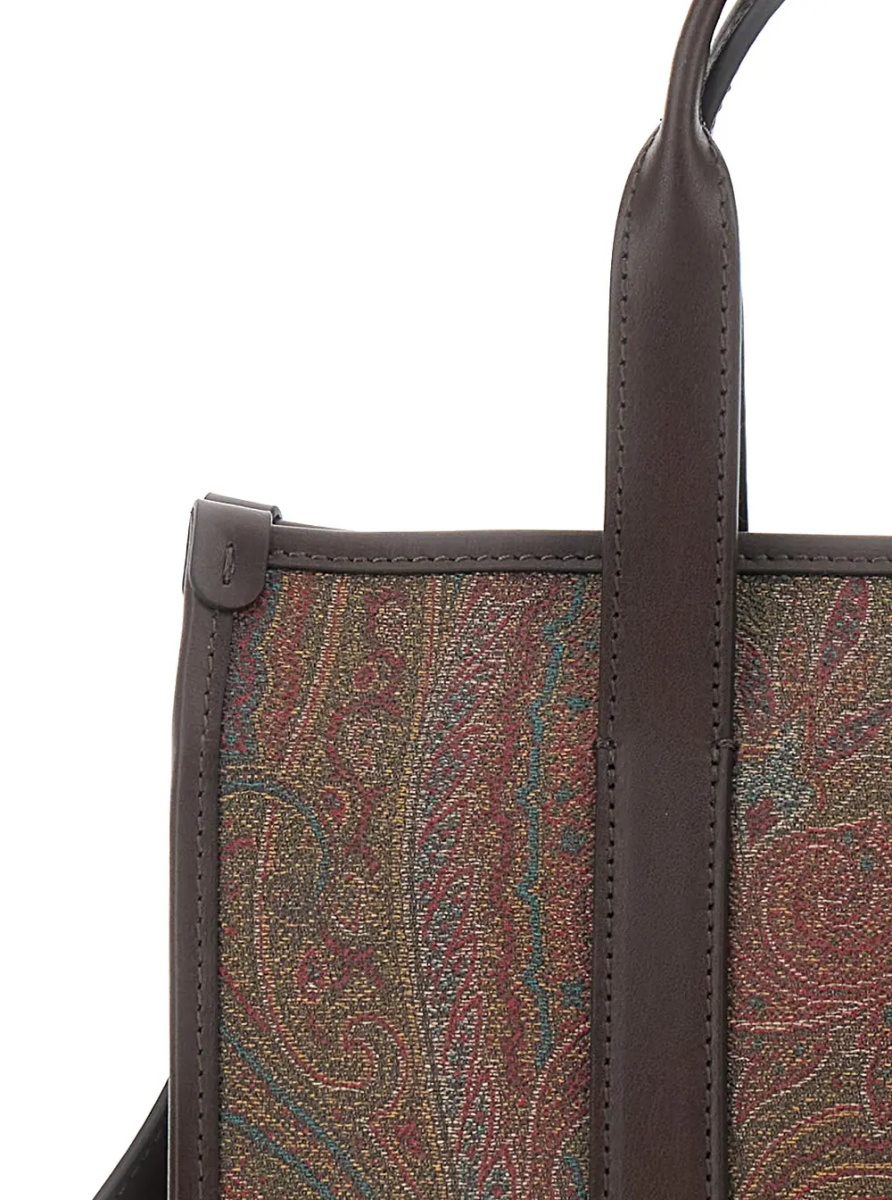 Geanta de mana Handbag 'Arnica' Small with Adjustable and Removable Shoulder Strap and Paisley Motif All-Over in Brown Canvas for Women - Img 3