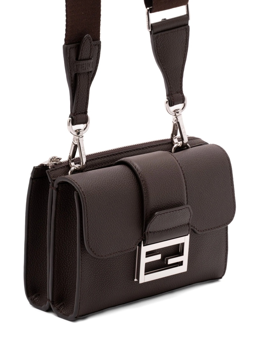 Geanta tip postas Fendi maro din metal placat cu paladium si piele - Img 4