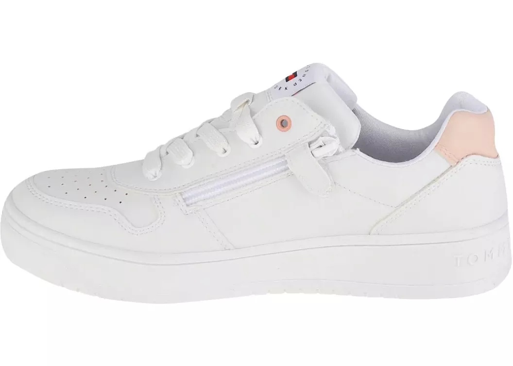 Low Cut Lace-Up Sneaker - Img 2