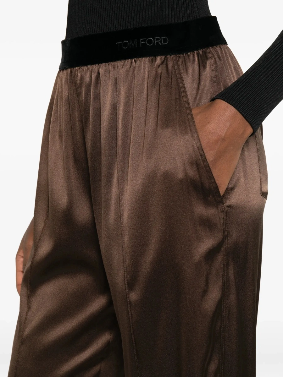 Pantaloni Brown Pants with Elastic Waist and logo lettering in Stretch Silk for Women - Img 7