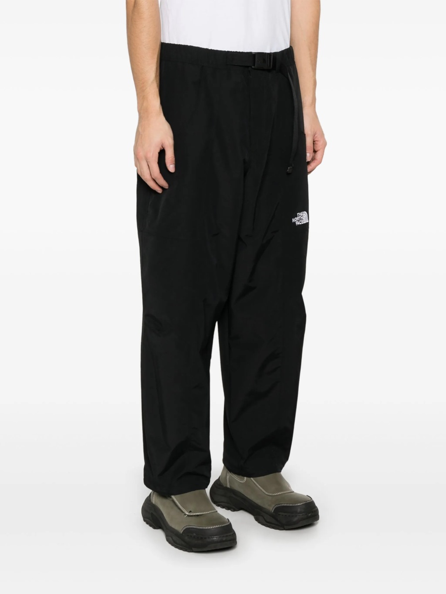 Pantaloni drepti The North Face negri din nylon si bumbac - Img 3
