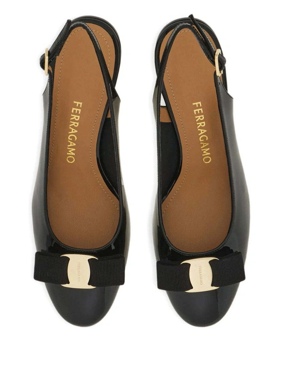Pantofi cu toc Ferragamo negri din piele 'Vetty' - Img 7