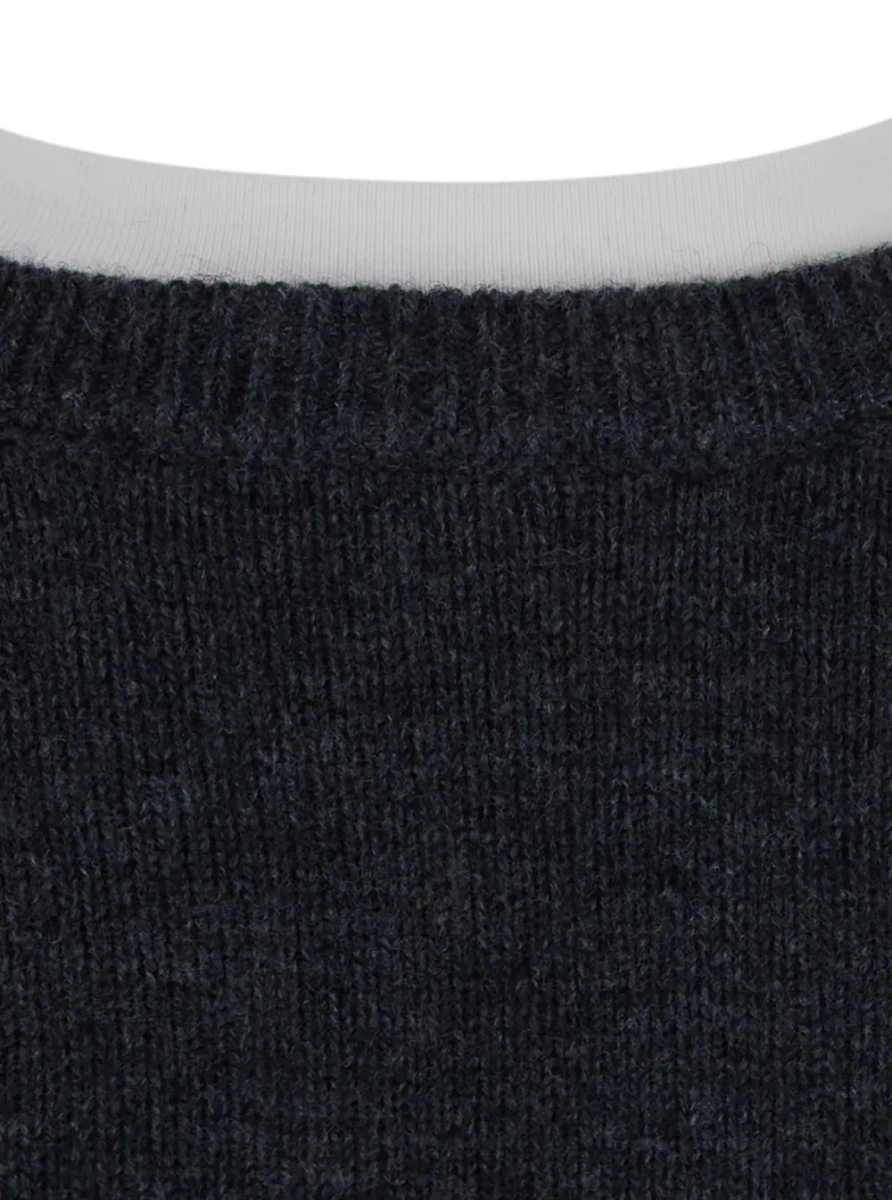 Pulover 'Aida' Gray short sweater with contrasting round neck in wool and cashmere for women - Img 3