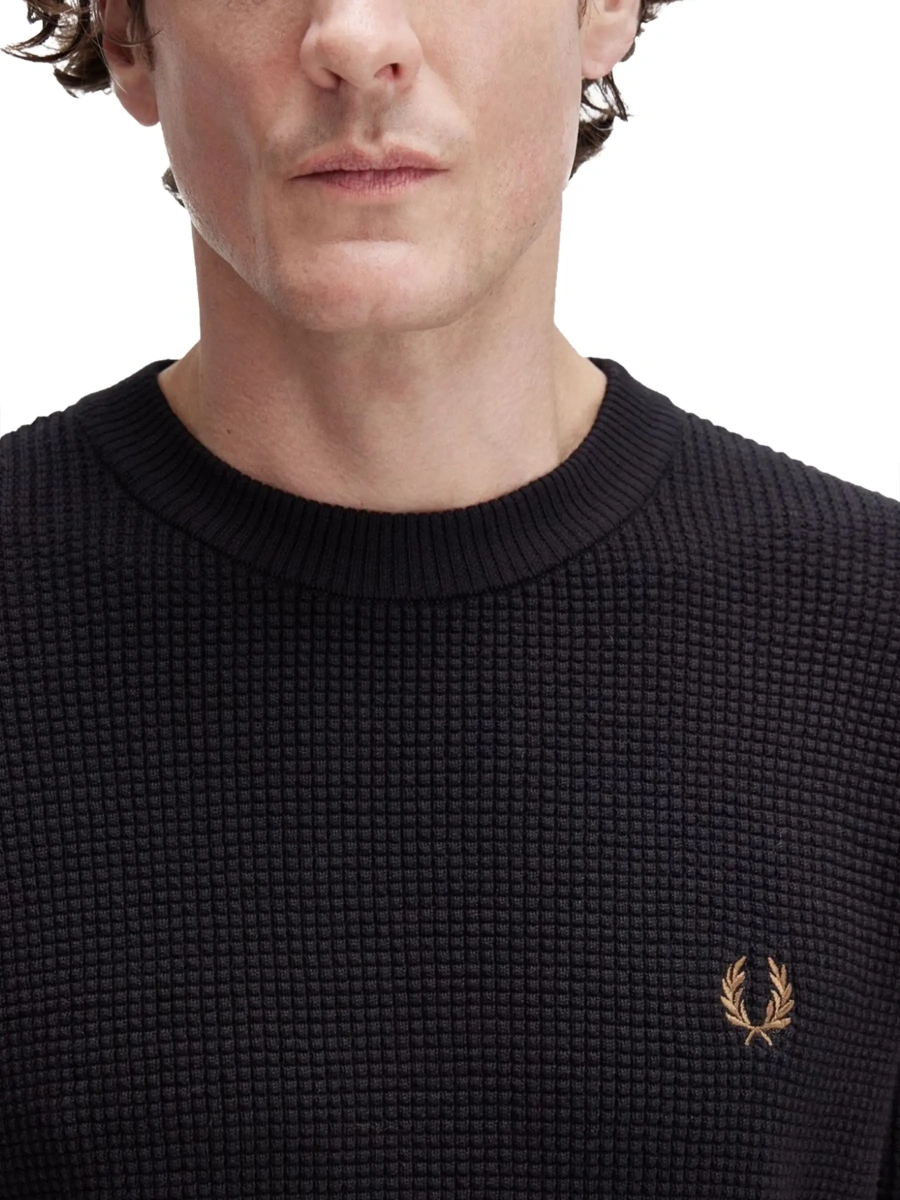 Pulovere Knit With Embossed Work - Img 3