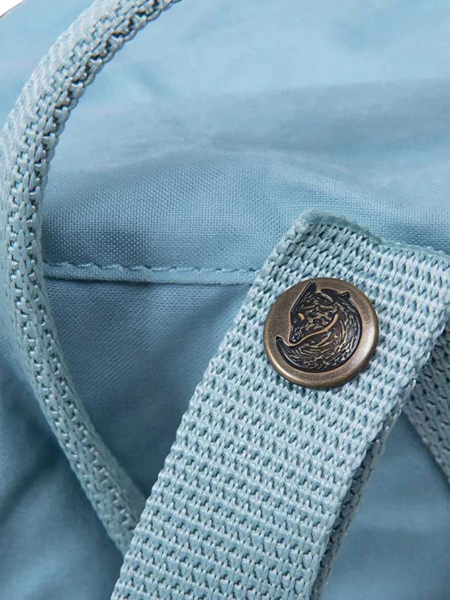 Rucsac Fjallraven Kanken albastru din vinylon - Img 3