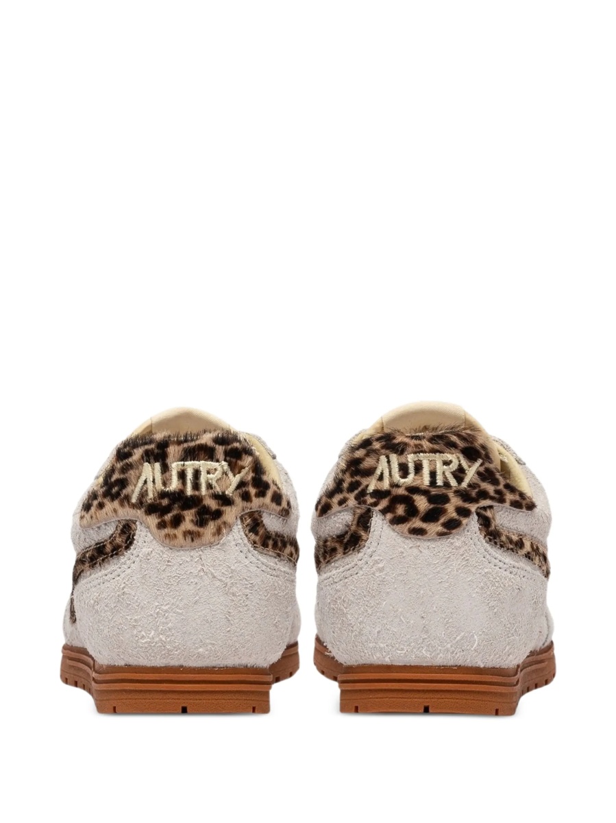 Sneakers AUTRY gri din piele intoarsa - Img 2