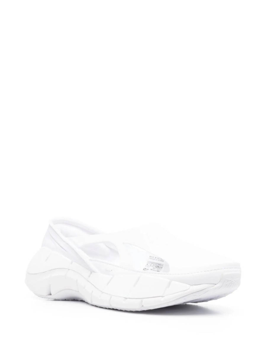 Sneakers MAISON MARGIELA X REEBOK albi din cauciuc - Img 2