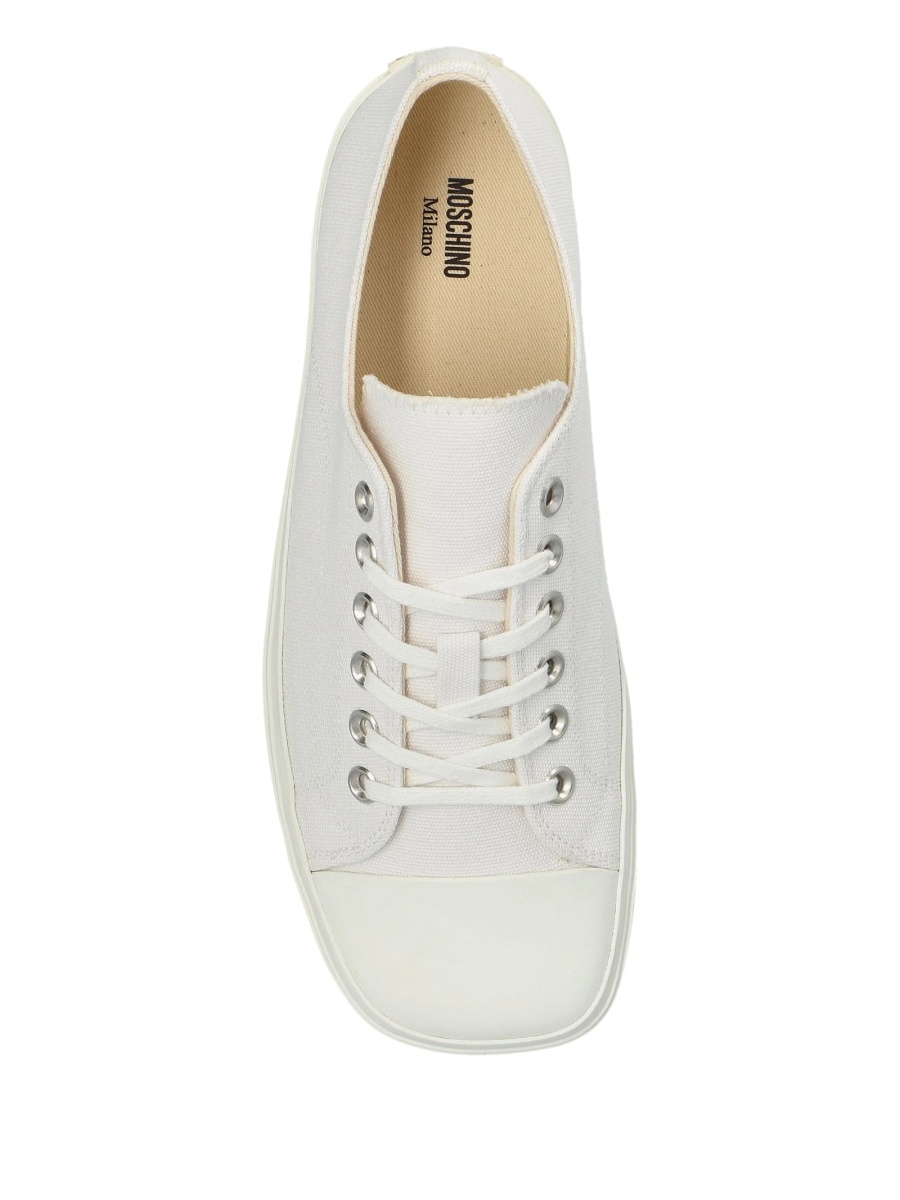 Sneakers Moschino albi din material textil - Img 4