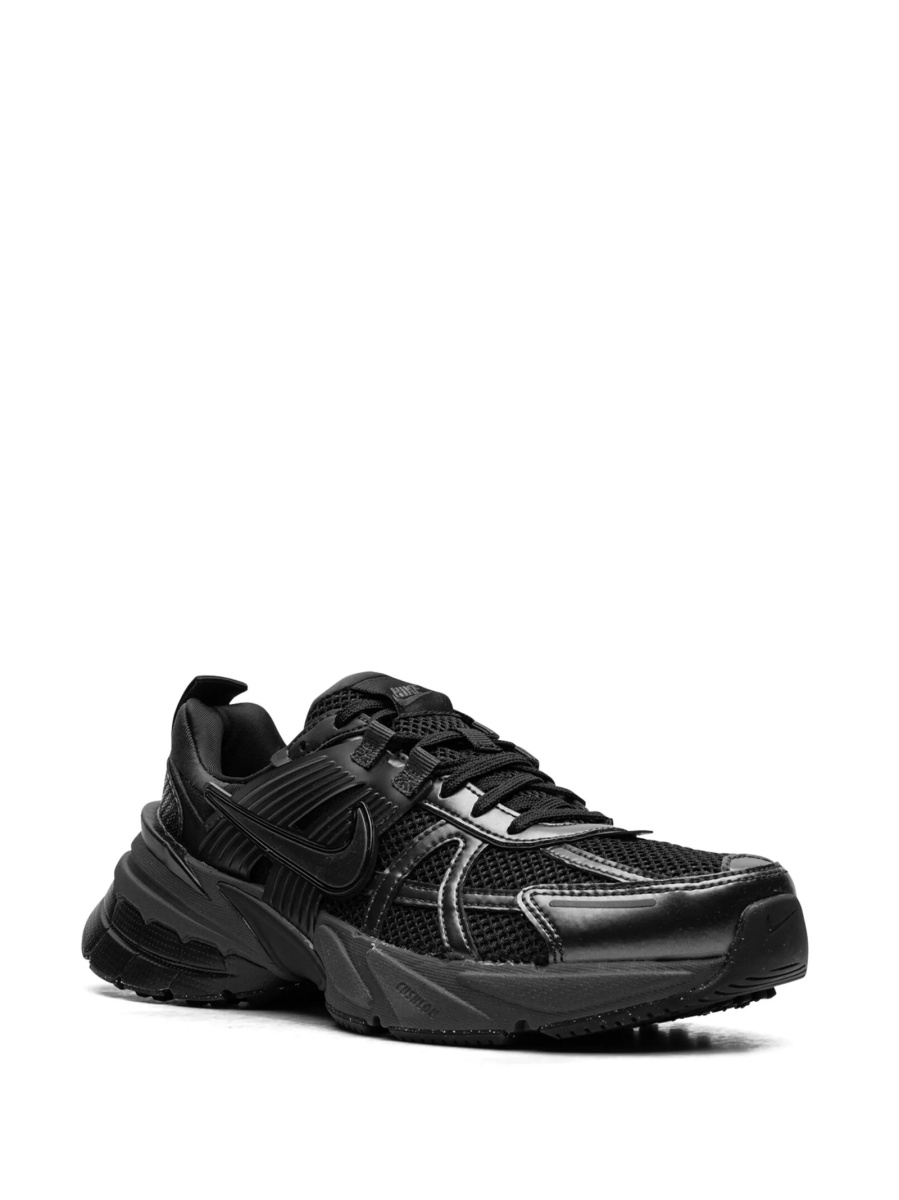 Sneakers Nike negri din plastic si plasa - Img 2