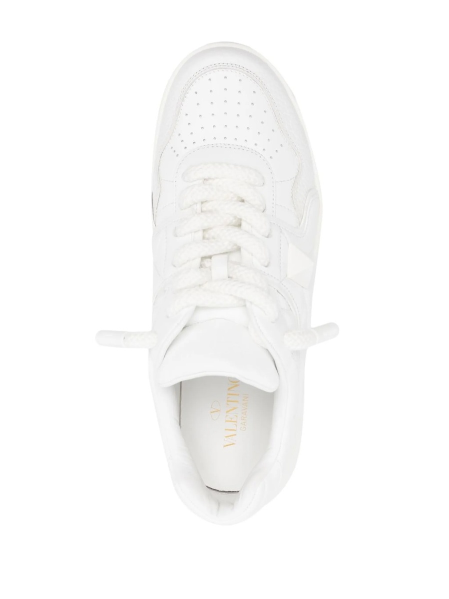 Sneakers Valentino Garavani One Stud albi din piele si piele eco - Img 4