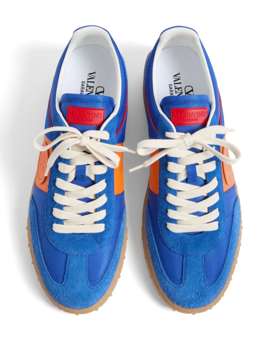 Sneakers Valentino Garavani Rockstud albastri din piele si piele intoarsa - Img 4