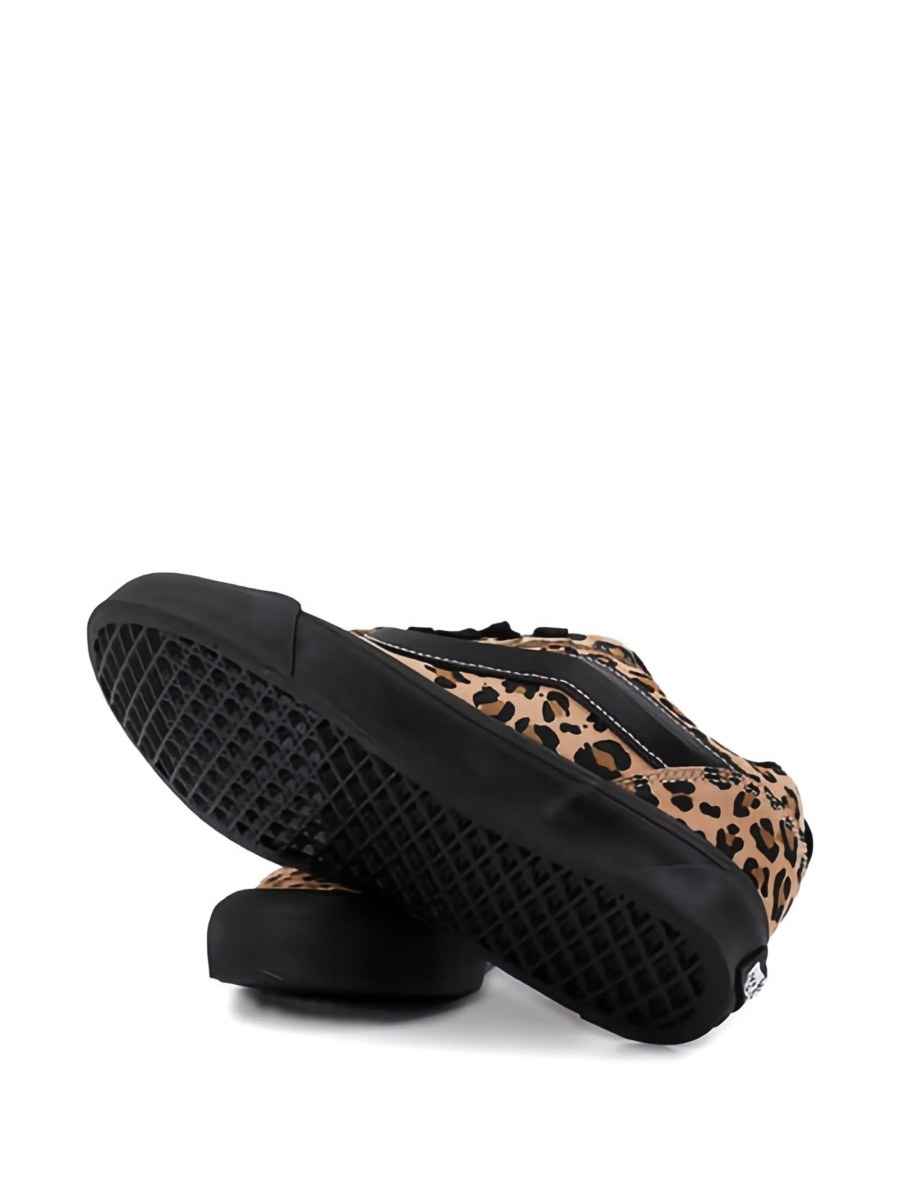 Sneakers Vans maro din piele intoarsa si bumbac - Img 4